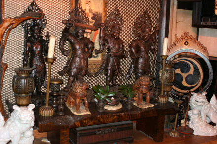 a1carvings inside the restaurant.jpg